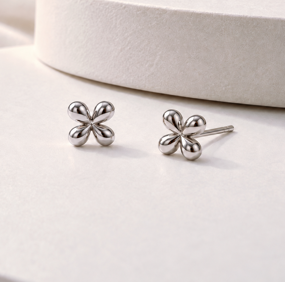 Petal Petite Studs - Silver
