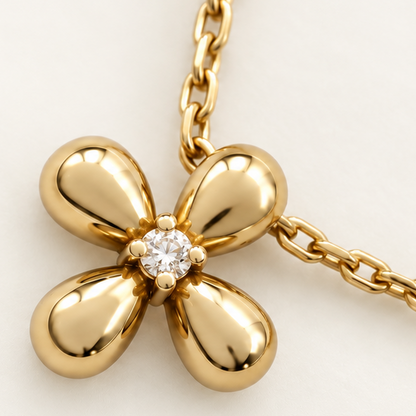 Petal Glow Necklace - Gold
